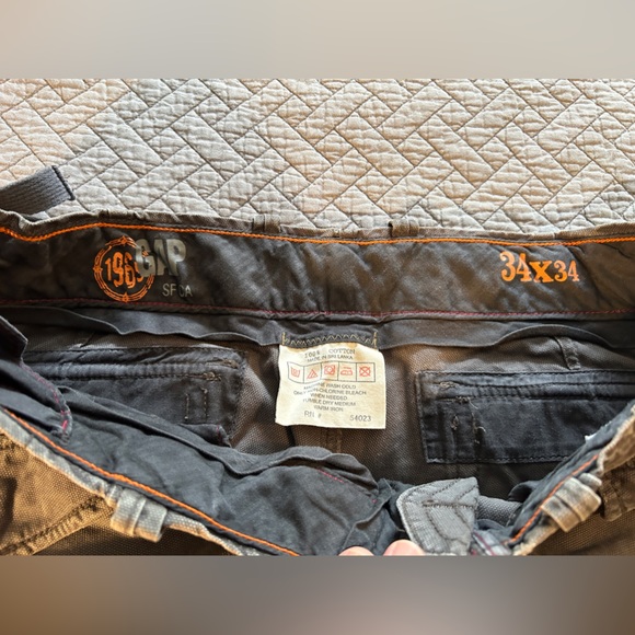 Slate Gray, older Gap Cargo pants - Picture 4 of 6